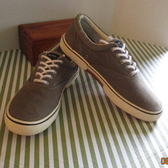 Sperry Top Sider Sneakers - Picture 1 of 16